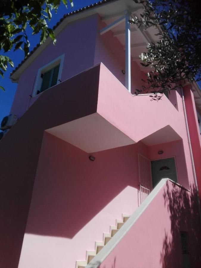 Zeus And Hera Apartments Nikiana Exterior foto